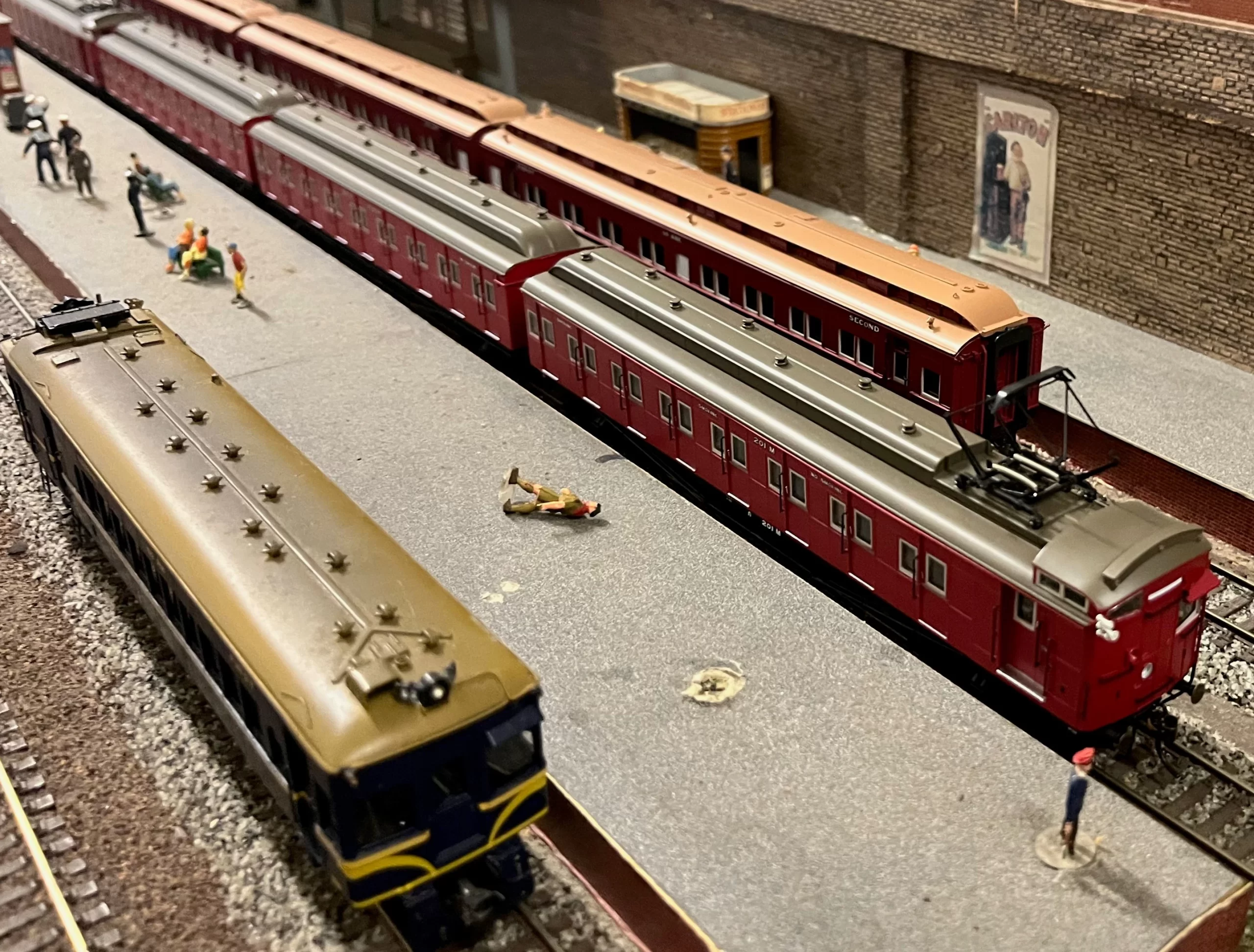 A Rail Motor taking an excursion to Lakeside whist the Tait is ready to run suburban to Walgate.